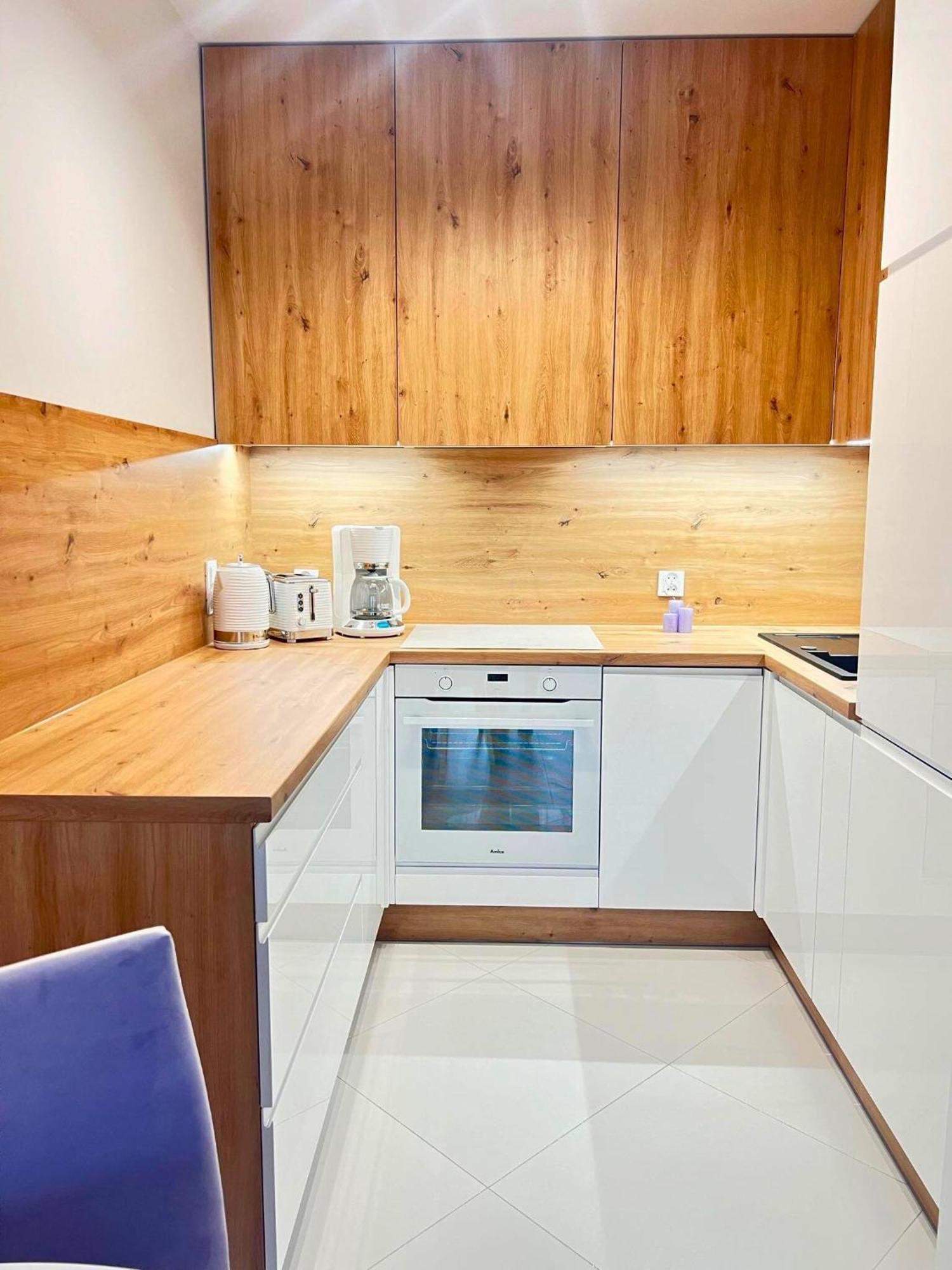 Apartament Purple Poznan Ngoại thất bức ảnh